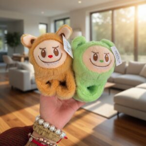 Alternative view of 3 Labubus Abrazadores Lindos Peluche $49 C/U