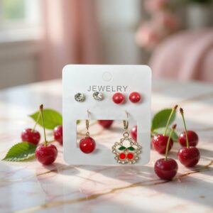12 Sets de Aretes Cereza/ Pedreria $11.5 c/u