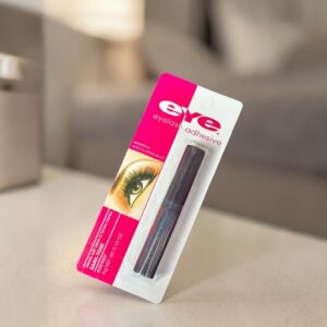 Alternative view of 12 Pegamento para Pestañas Liquido con Brocha $6.9 c/u