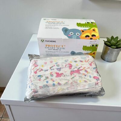 Caja con 50 piezas de Cubrebocas Infantil Estampados Niña-Niño